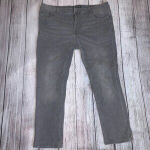 Kenneth Cole Jeans Men's 42x30 Gray Medium Wash Regular fit Zip Fly